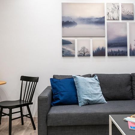 Cozy Studio Apartment 5 Min From Camp Nou Barcelona Exterior photo